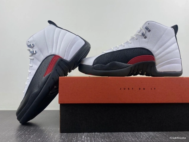 Air CT8013-162 12 Taxi Red Jordan 1002